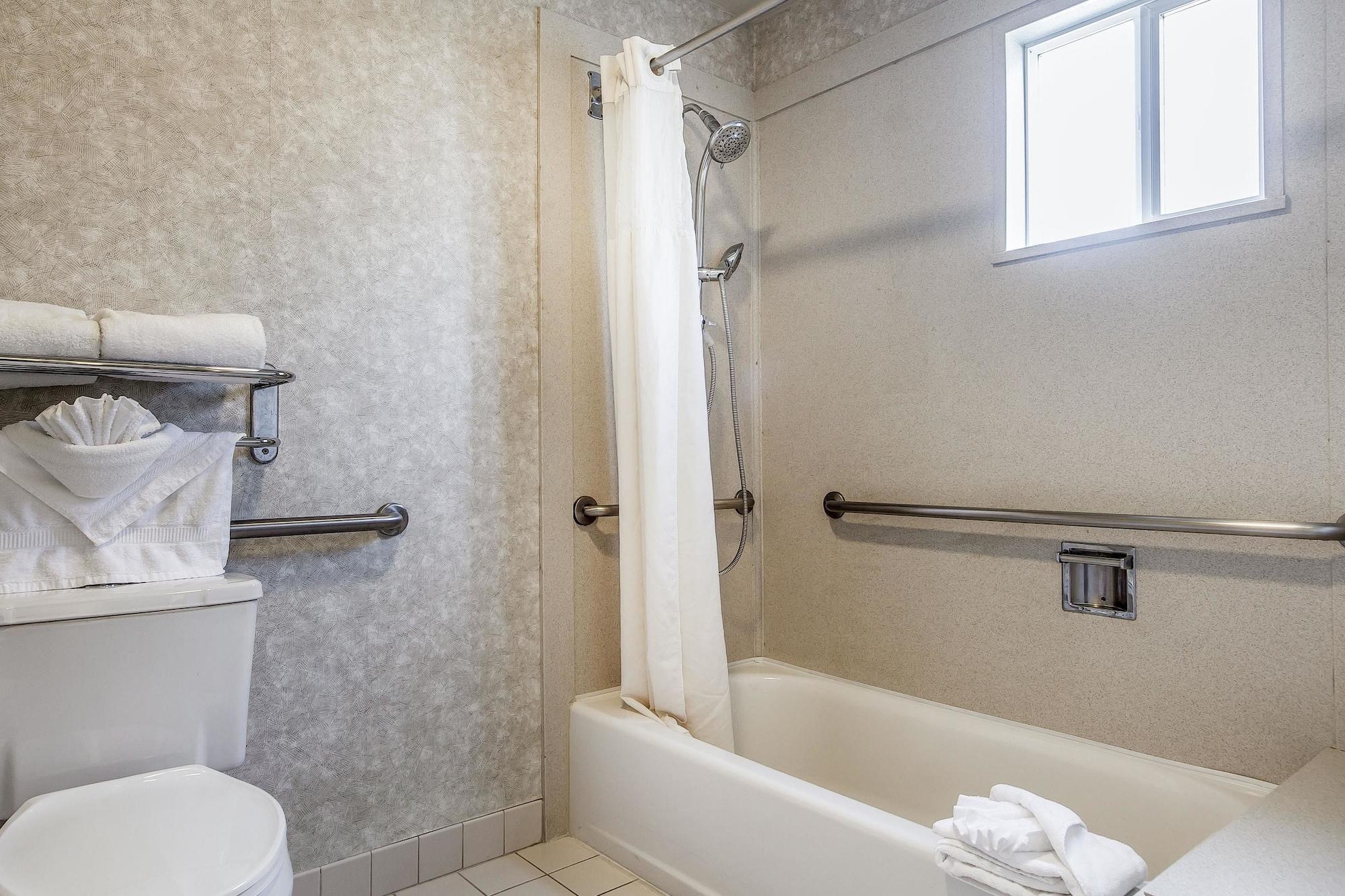 Quality Inn Half Moon Bay-Miramar Beach מראה חיצוני תמונה